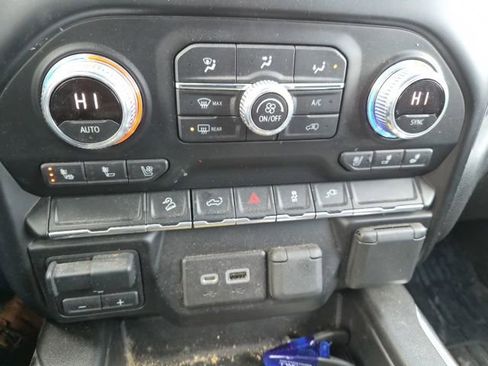 Used 2022 GMC Sierra 2500 SLT image 19