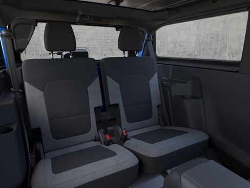 New 2026 Ford Bronco 2-Door AWD/4WD image 11