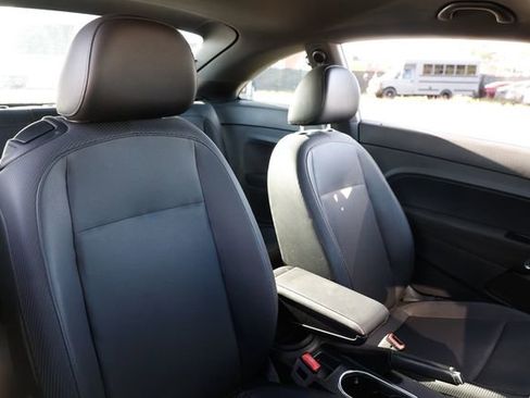 Used 2018 Volkswagen Beetle 2.0T S image 19