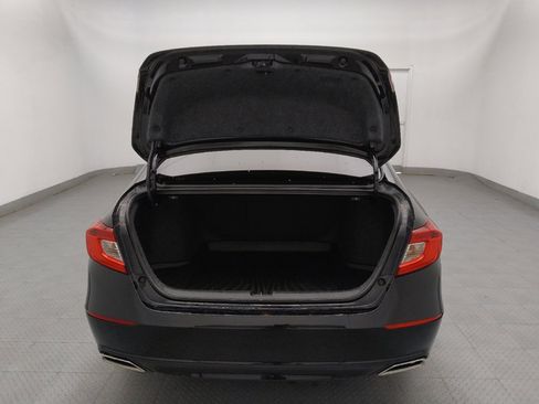 Used 2020 Honda Accord Sport image 29