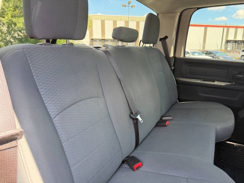 Used 2018 RAM 2500 Tradesman w/ Chrome Appearance Group AWD/4WD image 35