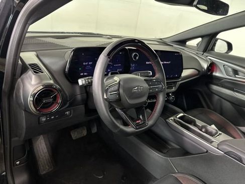 Used 2024 Chevrolet Equinox EV RS image 13