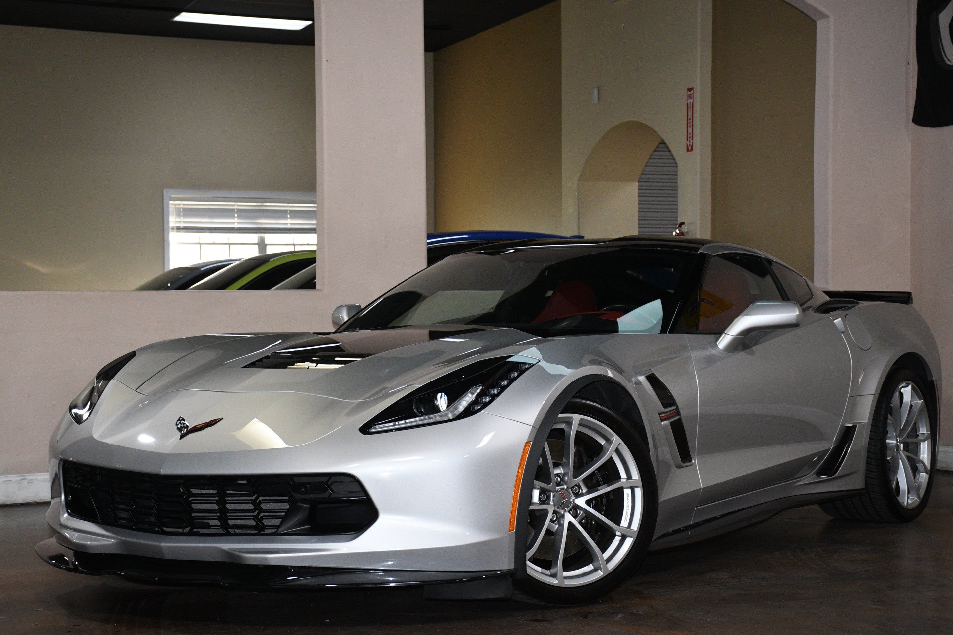 Used 2019 Chevrolet Corvette Grand Sport RWD image 4