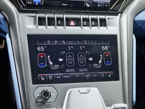 Used 2024 Lamborghini Urus S image 27