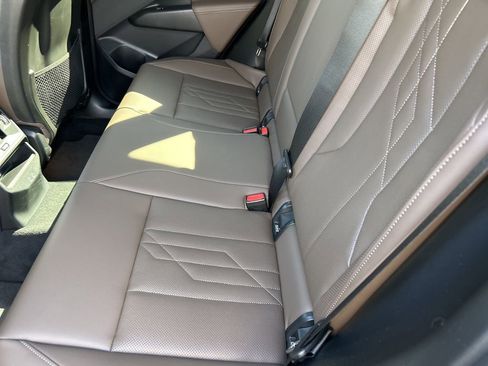 Used 2025 BMW X3 xDrive30i w/ Convenience Package image 9