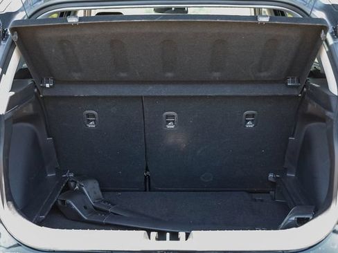 Certified 2024 Hyundai Venue SEL FWD image 30
