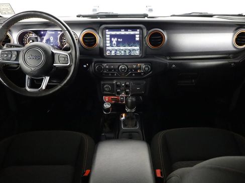 Used 2023 Jeep Gladiator Mojave w/ Cold Weather Group AWD/4WD image 13