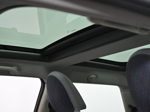 Used 2025 MINI Cooper S image 40