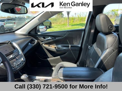 Used 2016 Chevrolet Malibu Premier w/ Driver Confidence Package II FWD image 39