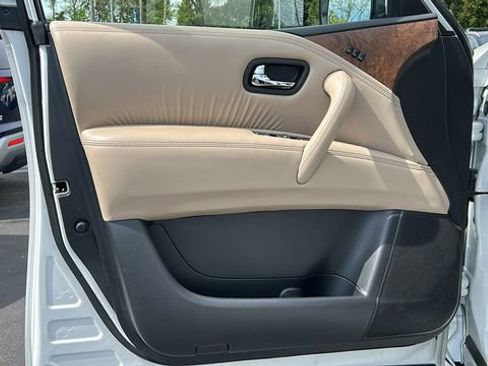 Certified 2024 Nissan Armada SL w/ Captain's Chairs Package AWD/4WD image 9