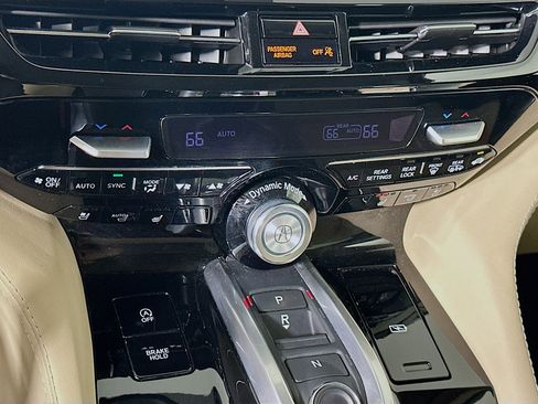 Used 2023 Acura MDX SH-AWD w/ Advance Package image 24