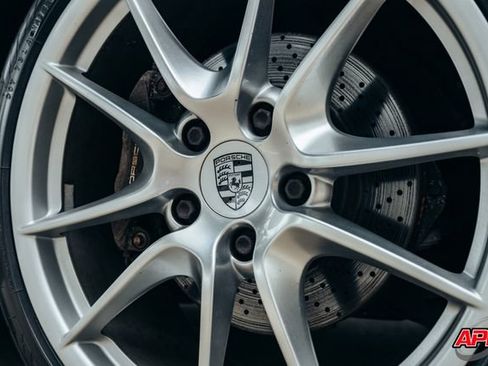Used 2013 Porsche 911 Carrera RWD image 3