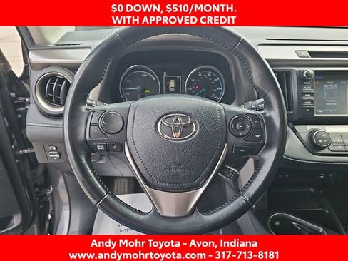 Used 2018 Toyota RAV4 XLE image 14