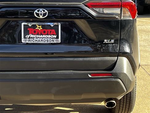 Used 2024 Toyota RAV4 XLE image 6