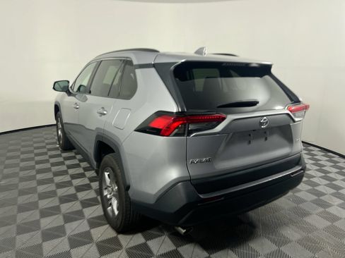 Used 2024 Toyota RAV4 XLE FWD image 5