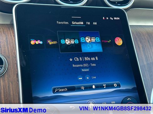 Certified 2025 Mercedes-Benz GLC 300 image 34