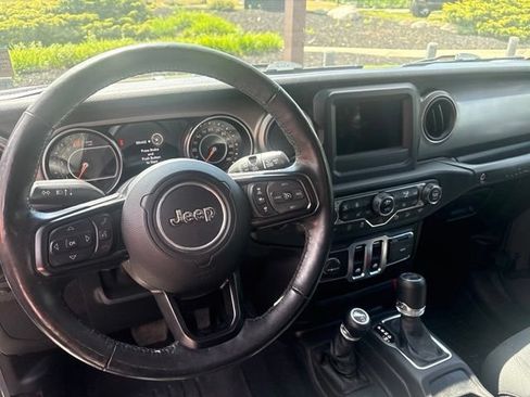 Used 2020 Jeep Wrangler Sport AWD/4WD image 10
