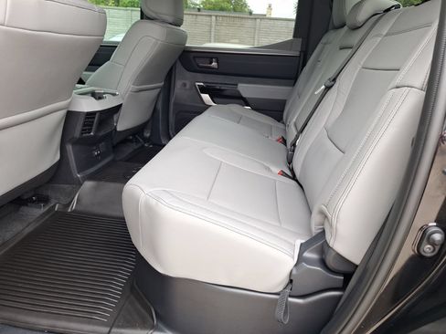 Used 2026 Toyota Tundra Limited AWD/4WD image 30