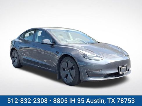Used 2023 Tesla Model 3 Standard Range RWD image 1