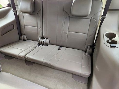 Used 2018 Chevrolet Tahoe LT w/ Luxury Package image 32