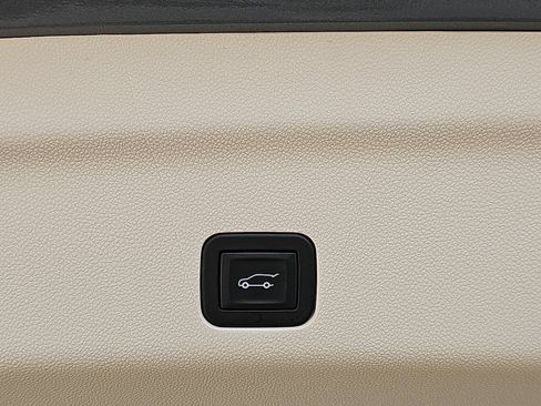 Certified 2026 Cadillac Escalade Platinum Sport w/ LPO, ONYX Package AWD/4WD image 14
