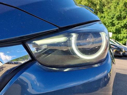 Used 2018 MAZDA MAZDA3 Grand Touring FWD image 9