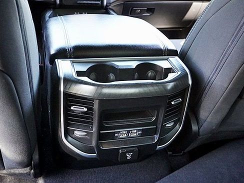 Used 2025 RAM 1500 Big Horn AWD/4WD image 19