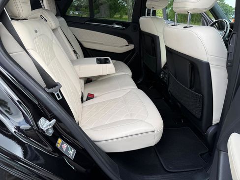 Used 2018 Mercedes-Benz GLE 43 AMG 4MATIC image 28