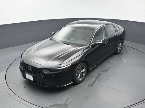 Used 2023 Honda Accord EX-L image 35