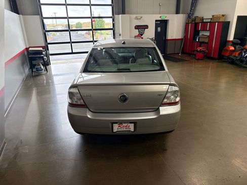 Used 2008 Mercury Sable AWD Sedan image 17