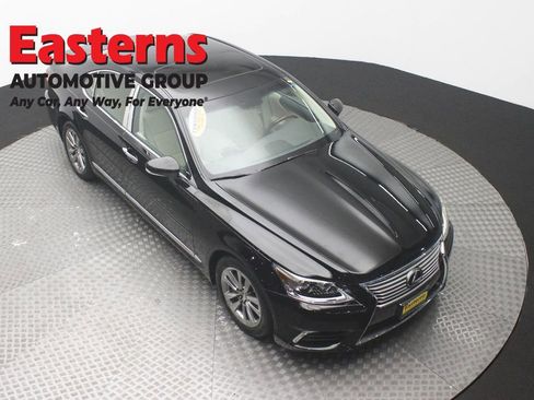 Used 2014 Lexus LS 460 AWD w/ Comfort Package image 3