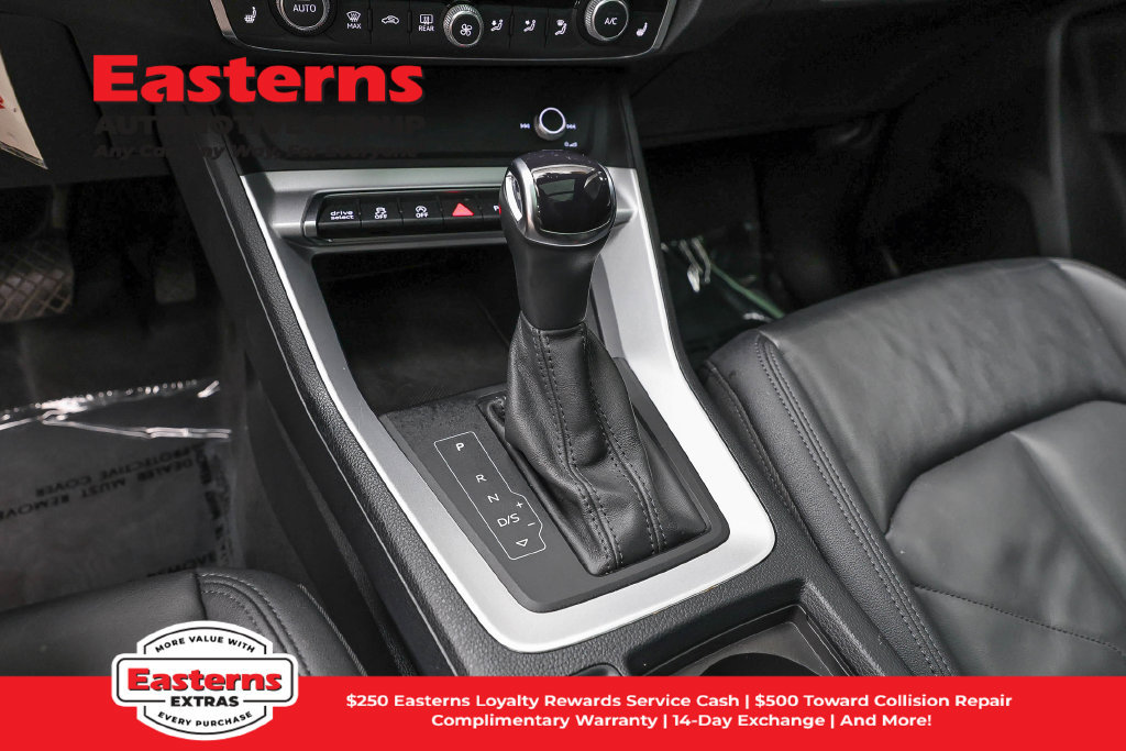 Used 2025 Audi Q3 2.0T Premium AWD/4WD image 14