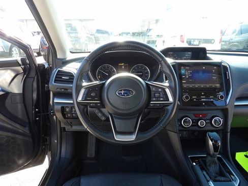 Used 2023 Subaru Impreza 2.0i Limited image 19