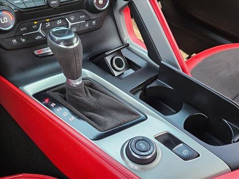 Used 2016 Chevrolet Corvette Z06 w/ 3LZ Preferred Equipment Group RWD image 11