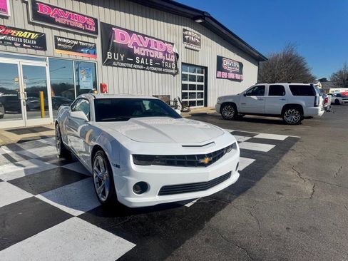 Used 2013 Chevrolet Camaro SS w/ Rear Vision Package image 3