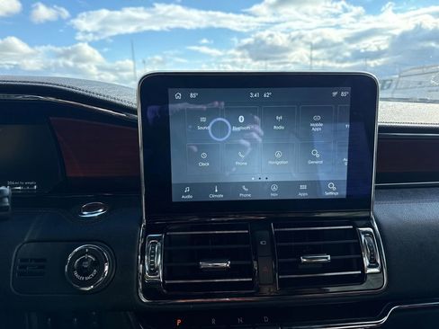 Used 2020 Lincoln Navigator L Reserve w/ Equipment Group 208A Reserve image 74