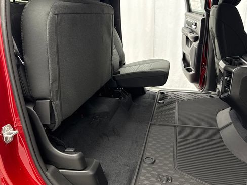 New 2026 RAM 1500 Big Horn AWD/4WD image 33