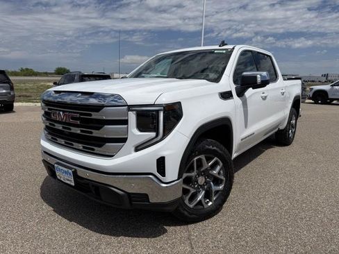 New 2026 GMC Sierra 1500 SLE w/ Preferred Package RWD image 3