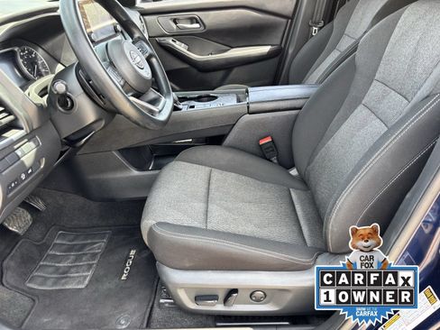 Used 2024 Nissan Rogue SV FWD image 21