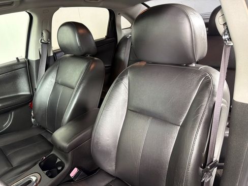 Used 2015 Chevrolet Impala LTZ FWD image 12