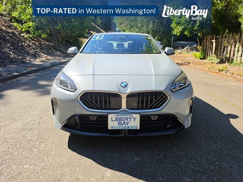 Used 2025 BMW 228i xDrive w/ M Sport Package AWD/4WD image 2