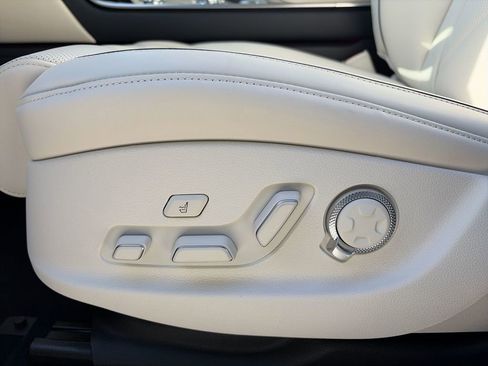 New 2026 Genesis GV80 3.5T Prestige AWD/4WD image 14