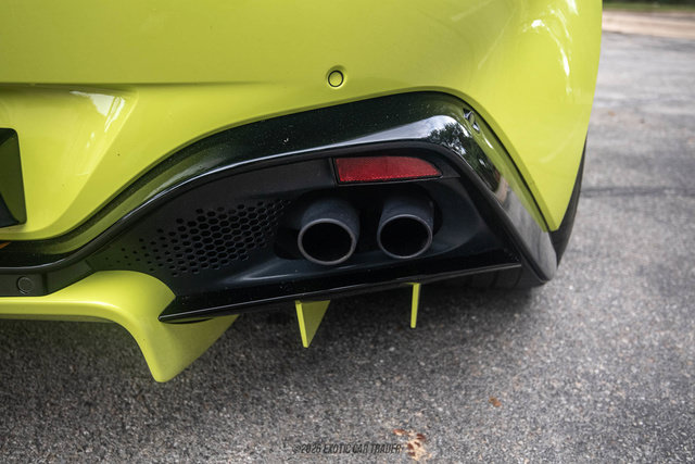 Used 2020 Aston Martin V8 Vantage Coupe RWD image 59