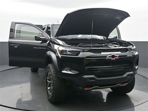 Used 2023 Chevrolet Colorado ZR2 w/ ZR2 Convenience Package III image 54