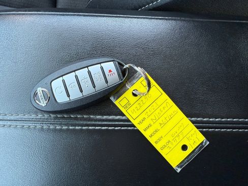 Used 2021 Nissan Altima 2.5 SV image 40