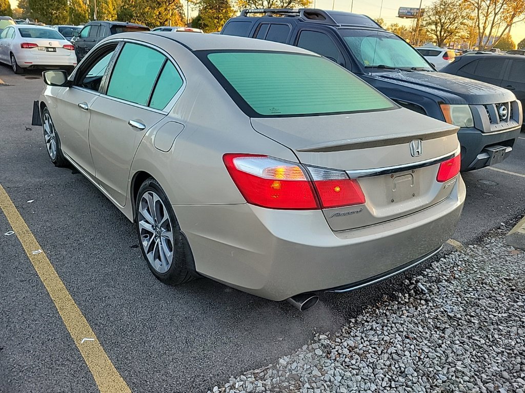 Used 2013 Honda Accord Sport image 4