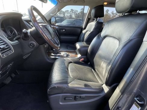 Used 2016 INFINITI QX80 Luxe w/ 22" Wheel Package image 16