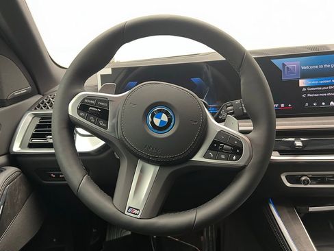 New 2026 BMW X5 xDrive50e w/ Executive Package AWD/4WD image 17