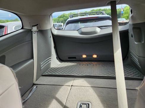 Used 2017 Chevrolet Traverse Premier image 9