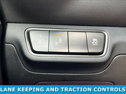 Used 2023 Kia Forte LXS w/ LXS Technology Package FWD image 14